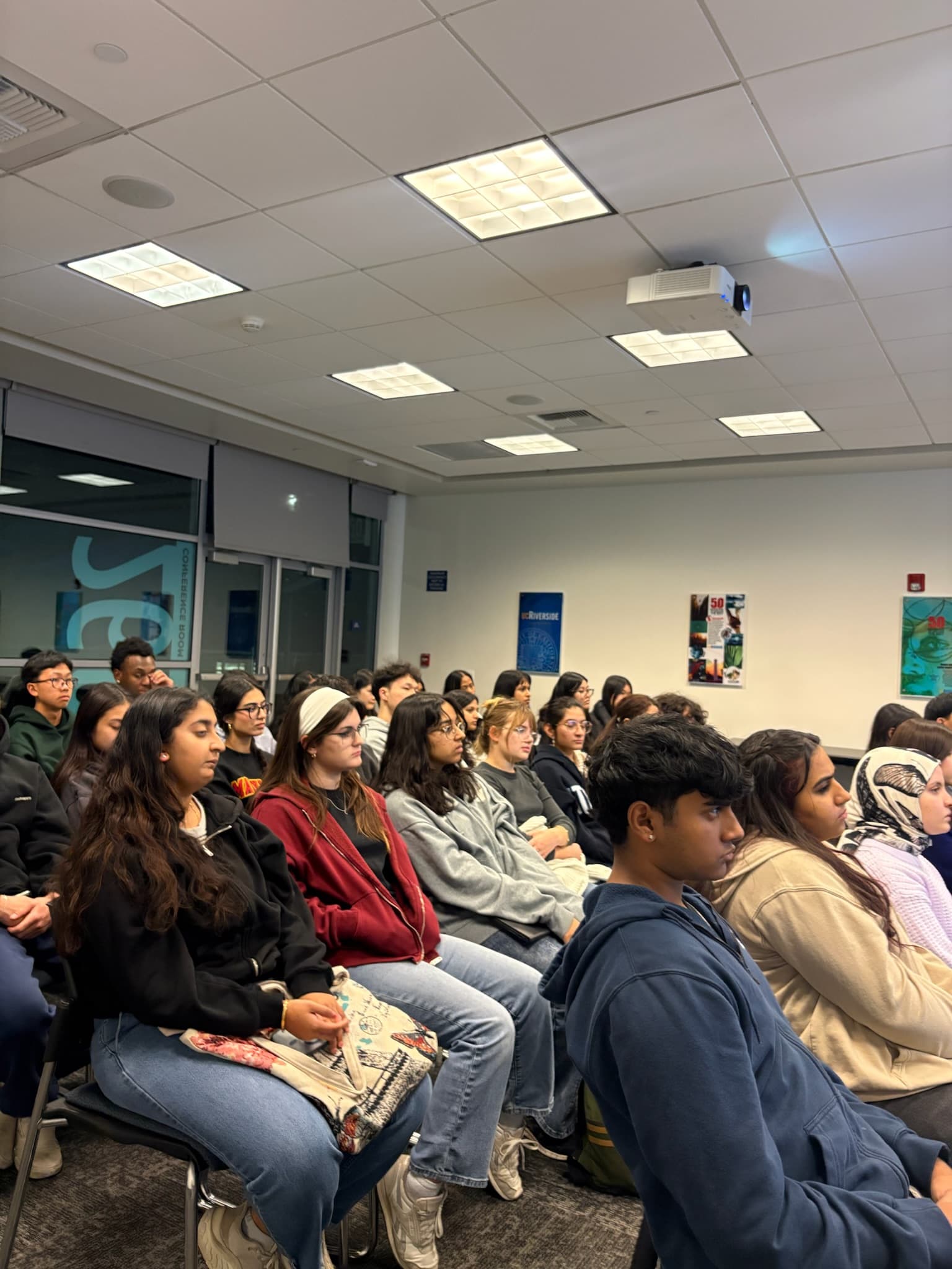Students learning together at a LabLink Education workshop