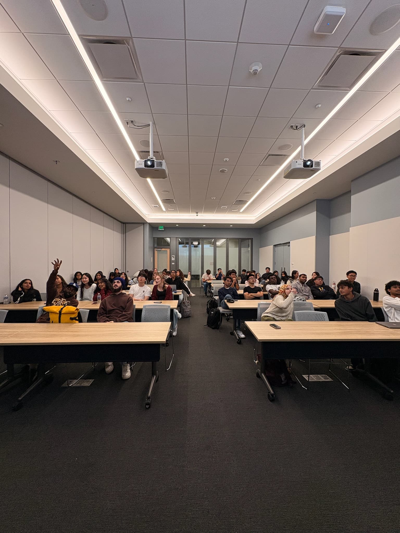 Students participating in a LabLink Education faculty workshop